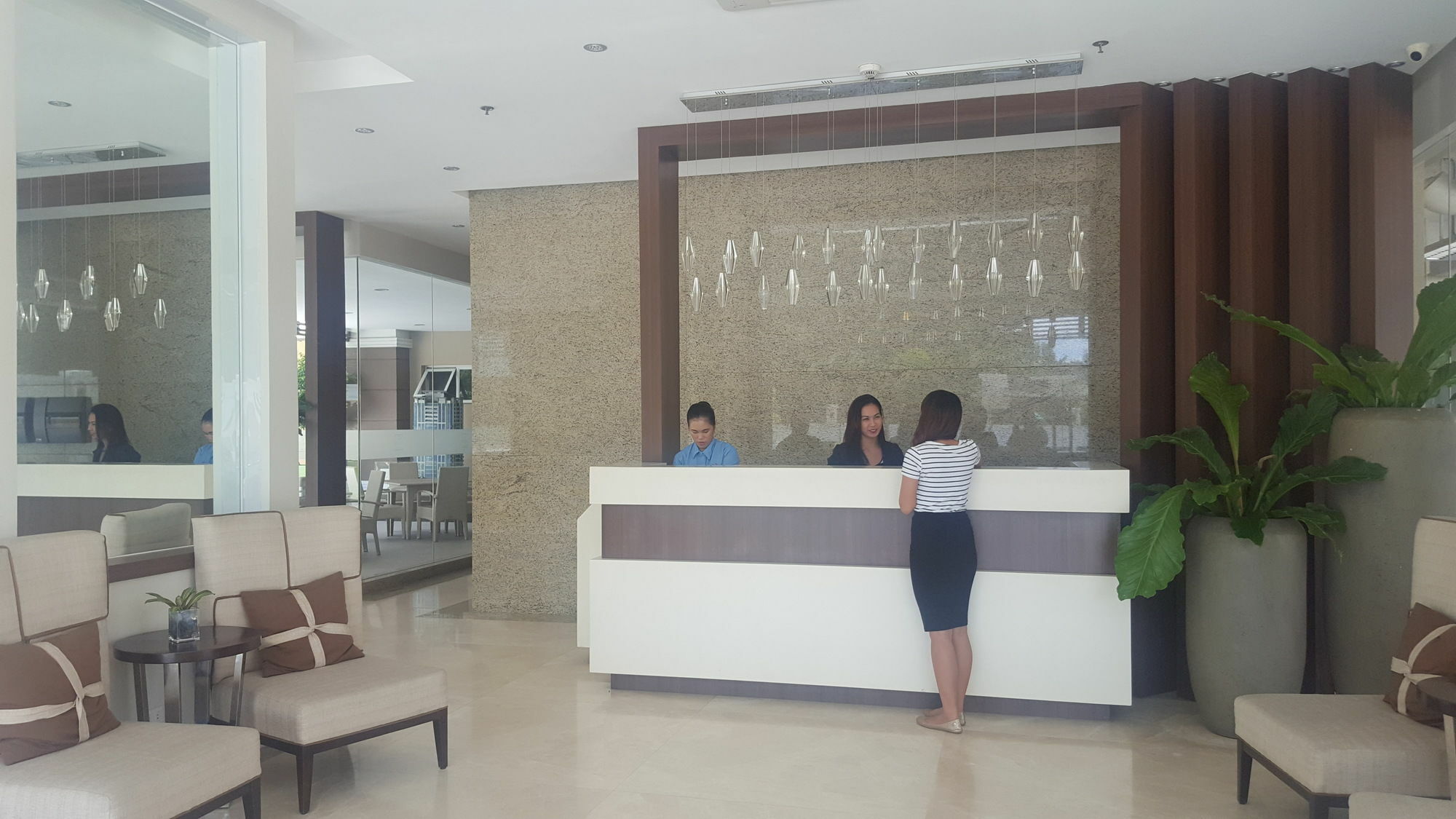 Padgett Place Prime Suites Cebu Ngoại thất bức ảnh